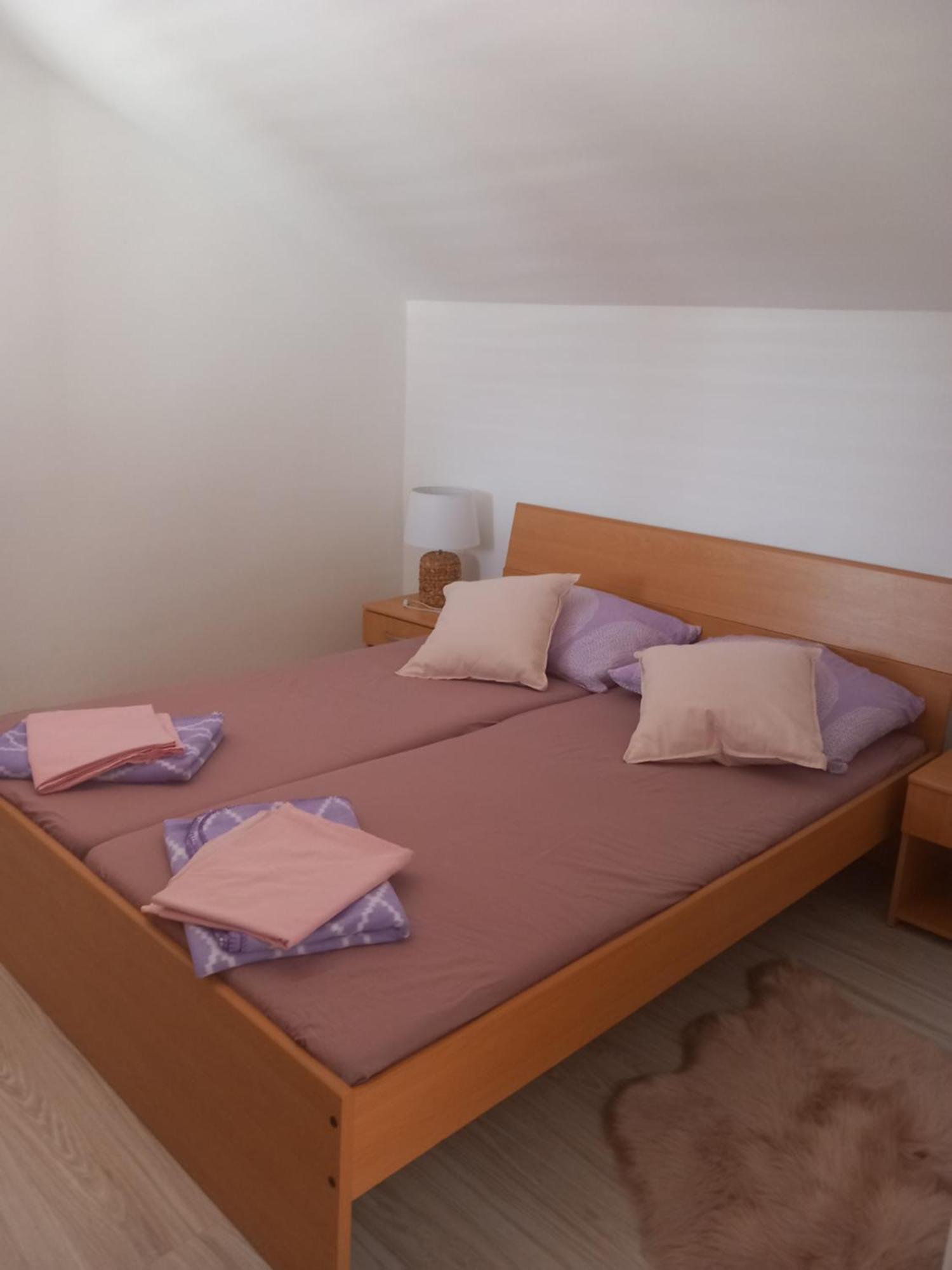 Apartmani Rab - Adrijana & Aleksandra Banjol Chambre photo